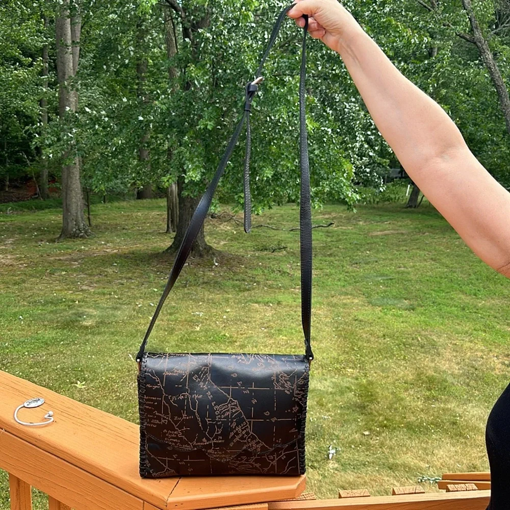 Patricia Nash Black Leather Sarola Map Print
Crossbody Purse NWT - Picture 2 of 16
